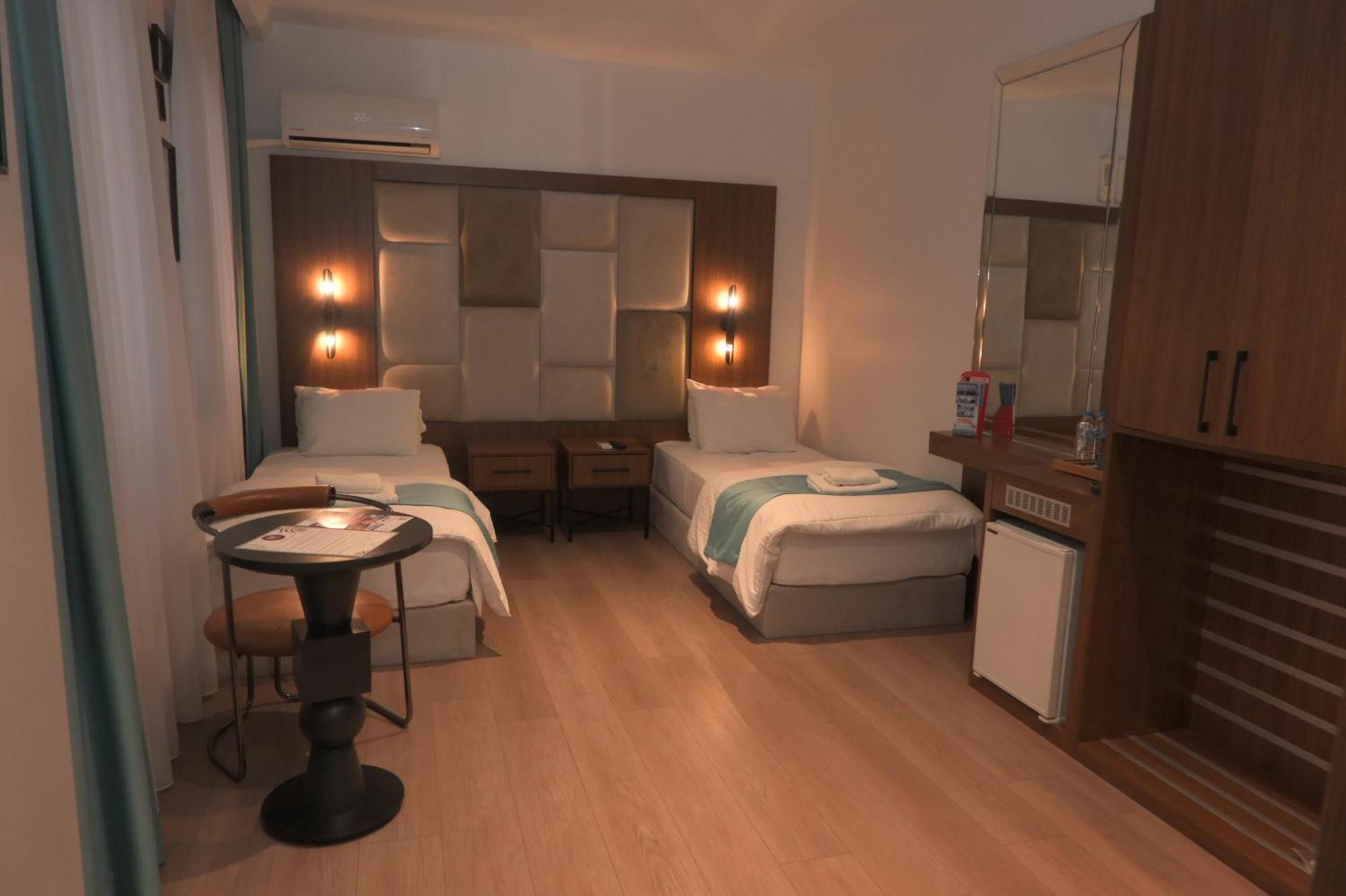 Isle Hotel อิสตันบูล ภายนอก รูปภาพ